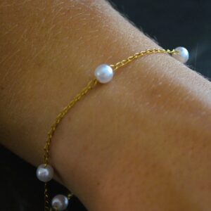 Armbandje ´pareltjes´